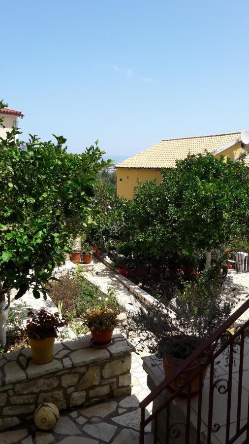 Voula Apartments Gaios Exteriör bild
