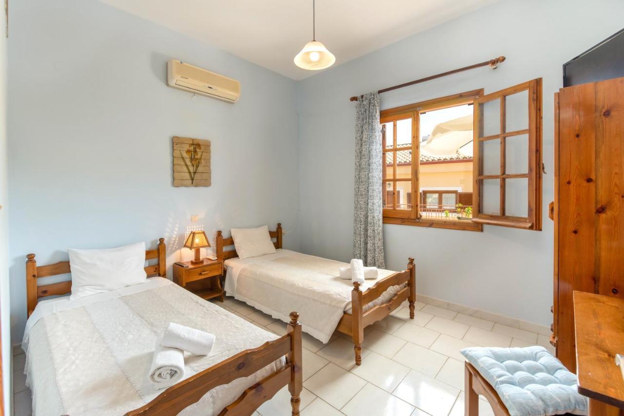 Voula Apartments Gaios Exteriör bild